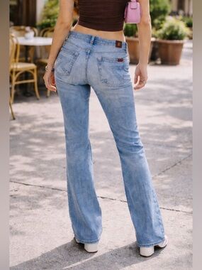 7 For All Mankind 7FAM Vintage Y2K Bootcut Lightwash Denim Jeans | Size 30